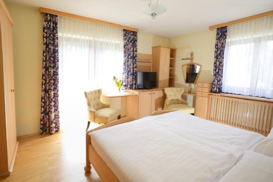 Monichwald Hotel Moenichwalderhof מראה חיצוני תמונה