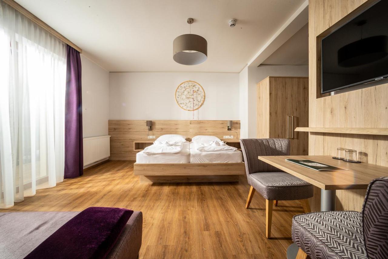 Monichwald Hotel Moenichwalderhof מראה חיצוני תמונה